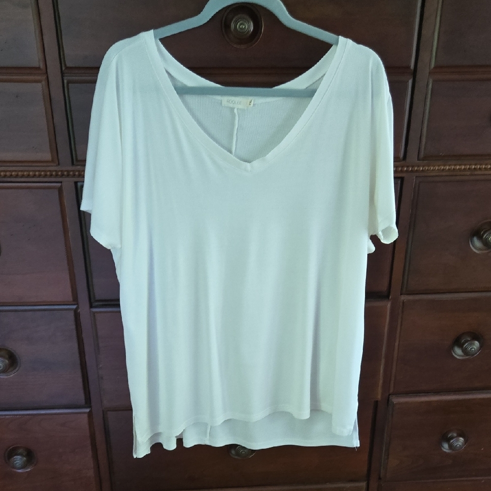 Women's Roolee V-Neck Short Sleeve Tshirt Size XXL